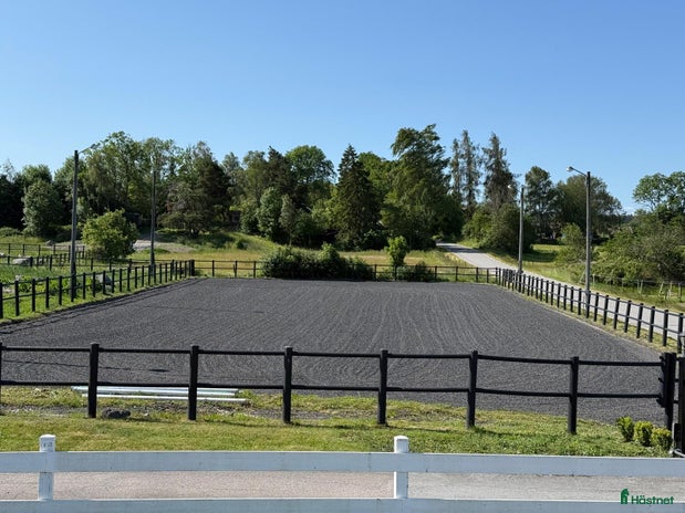 stallplats i Knivsta - Annons 6