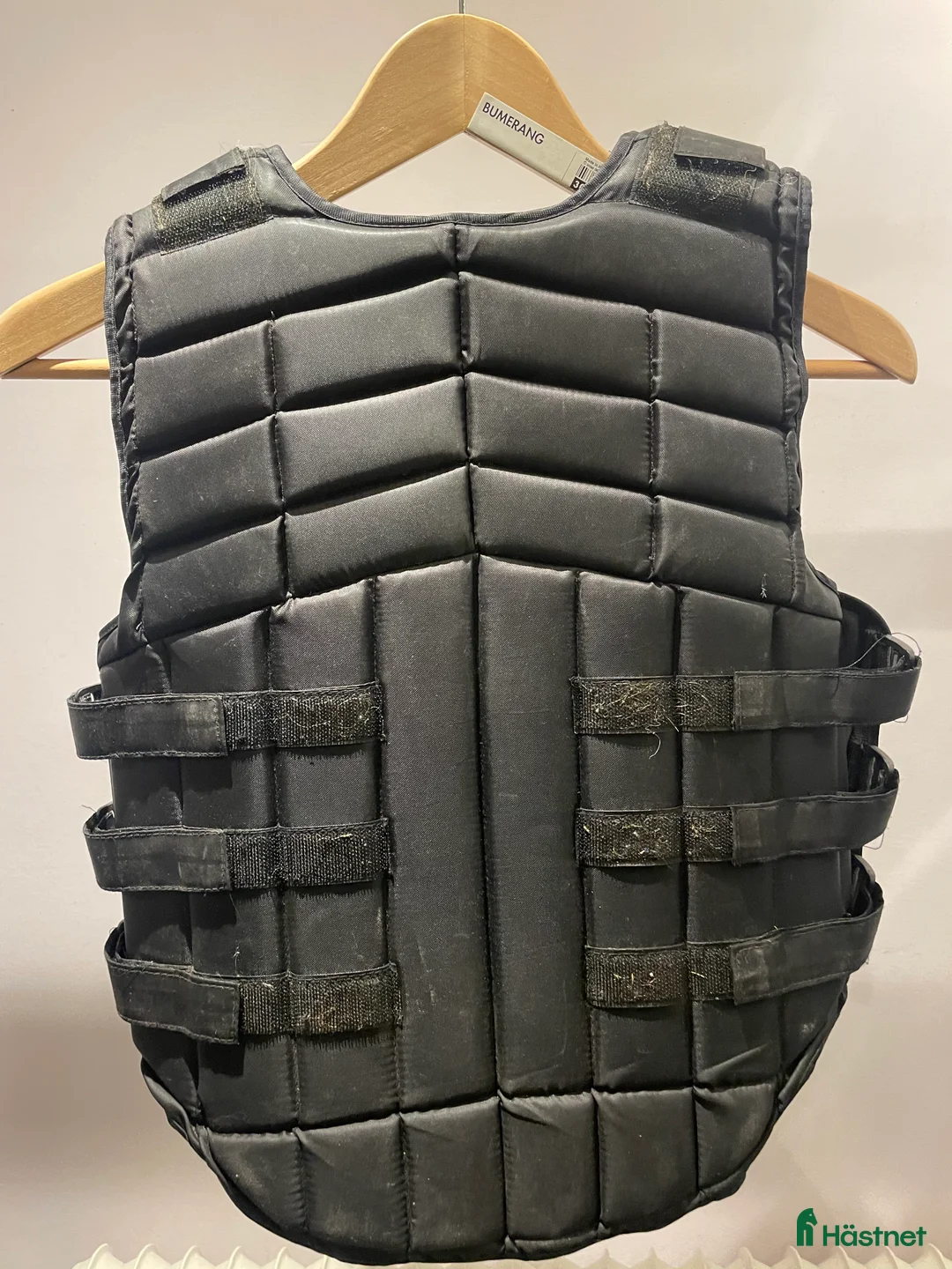 Säkerhetsvästar ryttarutrustning till salu: Junior ridväst i Stenungsund - Annons 2