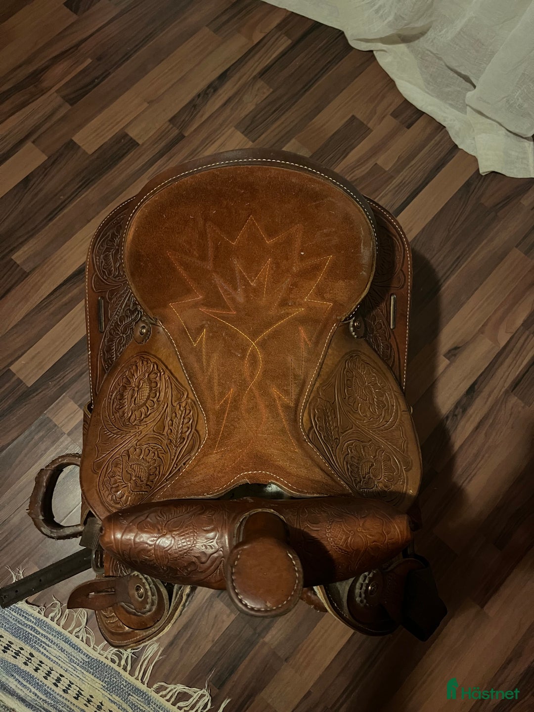 Sadlar hästutrustning till salu: Bomlös western sadel  i Västerås - Annons 2