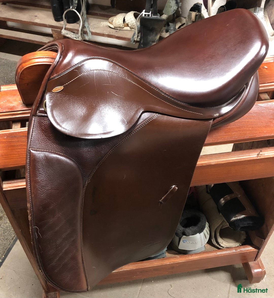 Sadlar hästutrustning till salu: Kentaur Kari 17,5 i Tösse - Annons 3