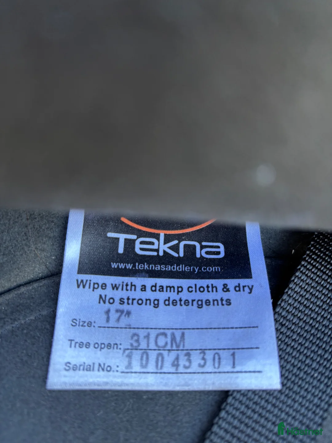 Sadlar hästutrustning till salu: Tekna Dressyr 17” - Annons 6
