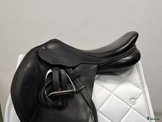 Sadlar hästutrustning Bates Caprilli 17,5 i Färnäs - Annons 14