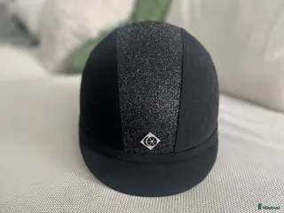 Hjälmar ryttarutrustning till salu: Charles Owen hjälm i Ås - Annons 4