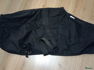 Täcken hästutrustning till salu: Litet utetäcke 70 cm i Stigtomta - Annons 2