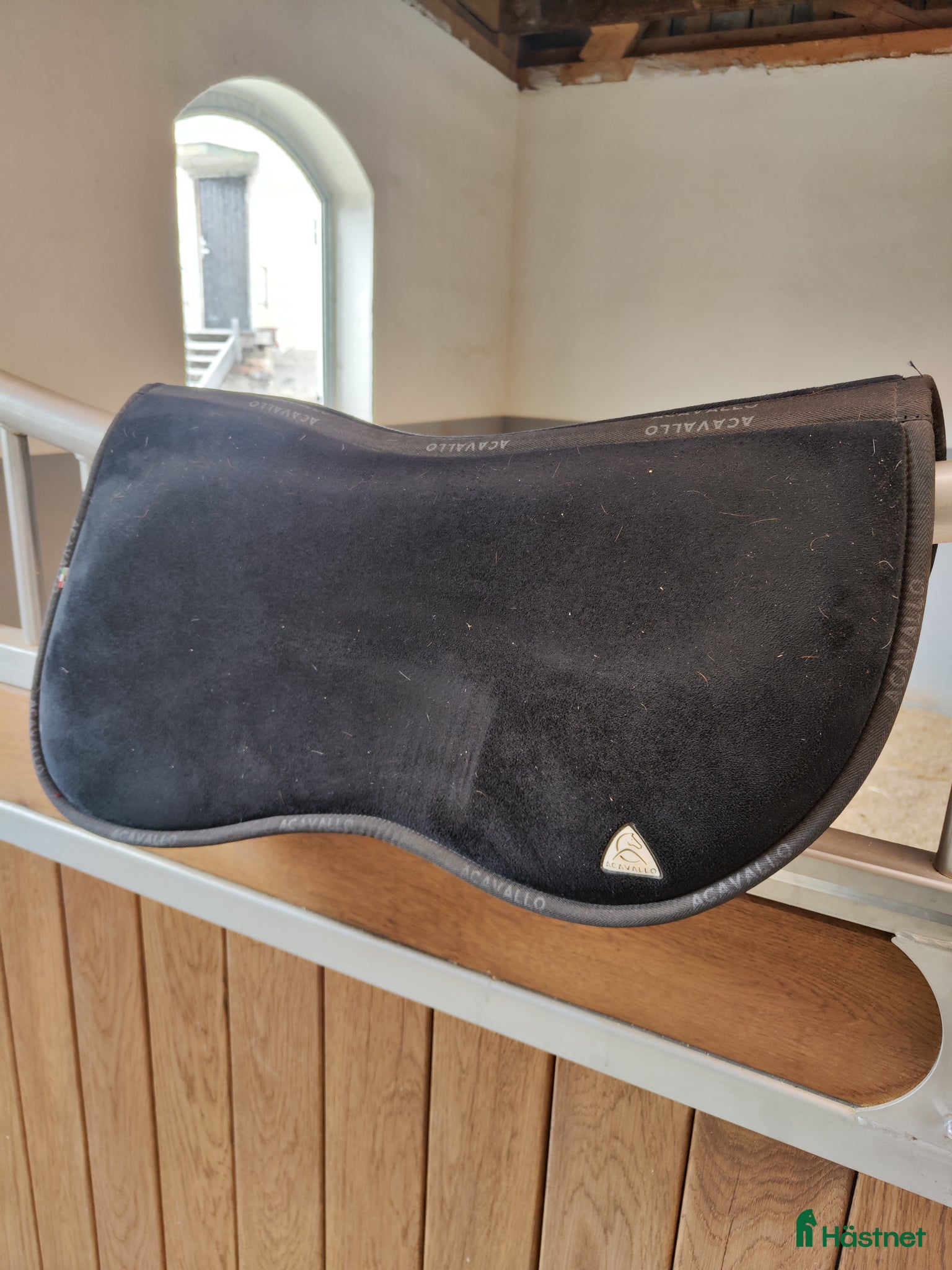 Sadeltillbehör hästutrustning Svart Acavallo memory foam pad - Annons 2