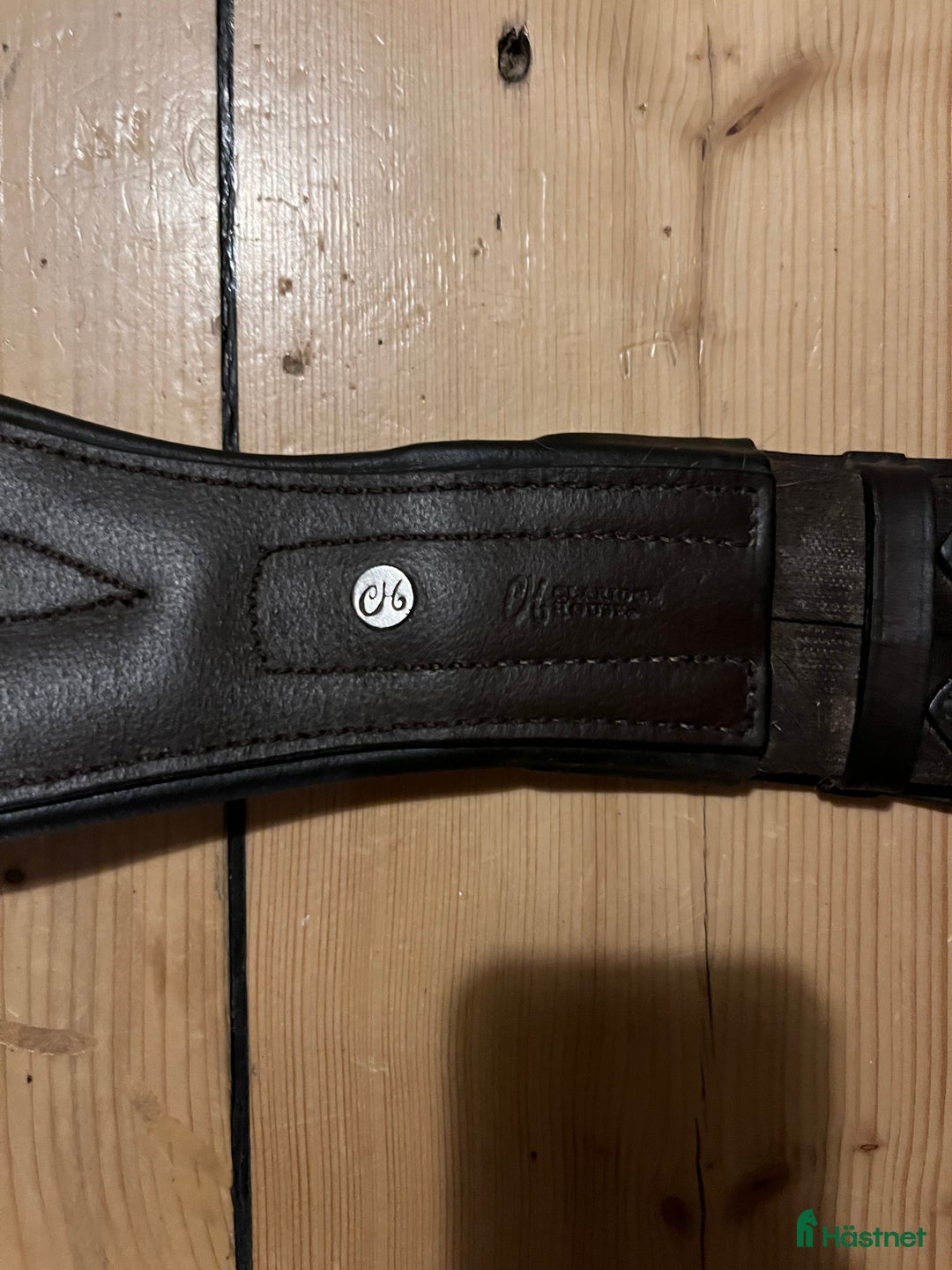 Sadeltillbehör hästutrustning till salu: Claridge House - mörkbrun lädergjord, 70 cm i Enköping - Annons 2
