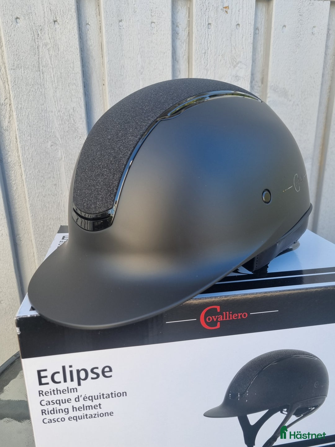 Hjälmar ryttarutrustning till salu: Ridhjälm säljes i Sjöbo - Annons 2