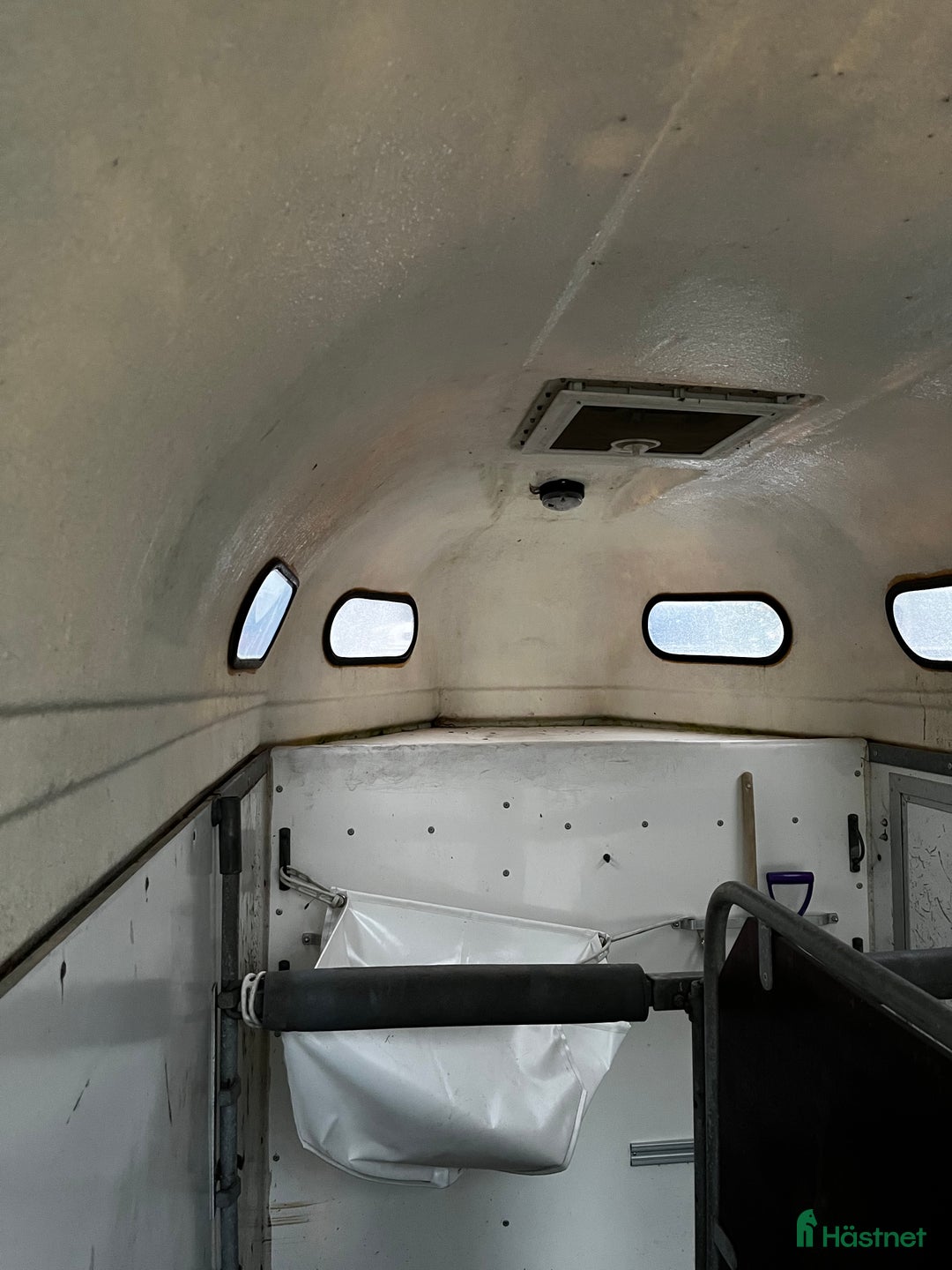 Hästtransporter  fordon & transport till salu: Behändigt släp årsmodell 2002 i Enskede - Annons 8