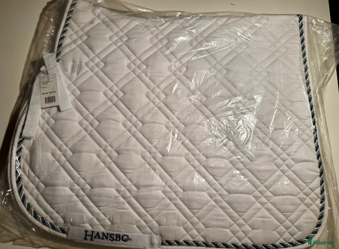 Schabrak & Vojlockar hästutrustning till salu: Nya oanvända schabrak stl full i Linköping - Annons 6