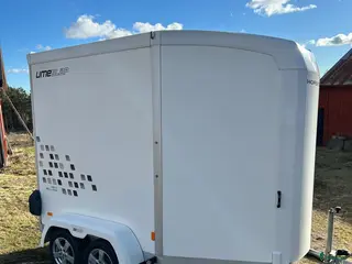 Hästtransporter fordon & transport till salu: Hästtransport Ume B35 - Annons 10