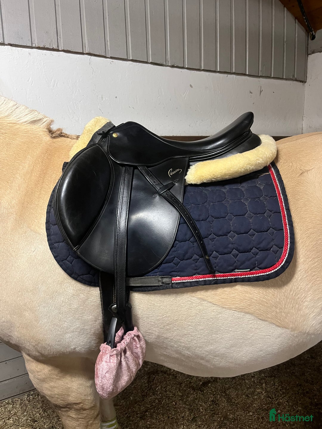 Sadlar hästutrustning till salu: Pessoa Amo 17” MW i Kåge - Annons 1