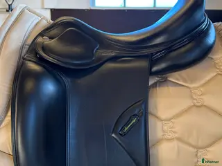 Sadlar hästutrustning till salu: Amerigo Pasubio Pinerolo - Annons 2