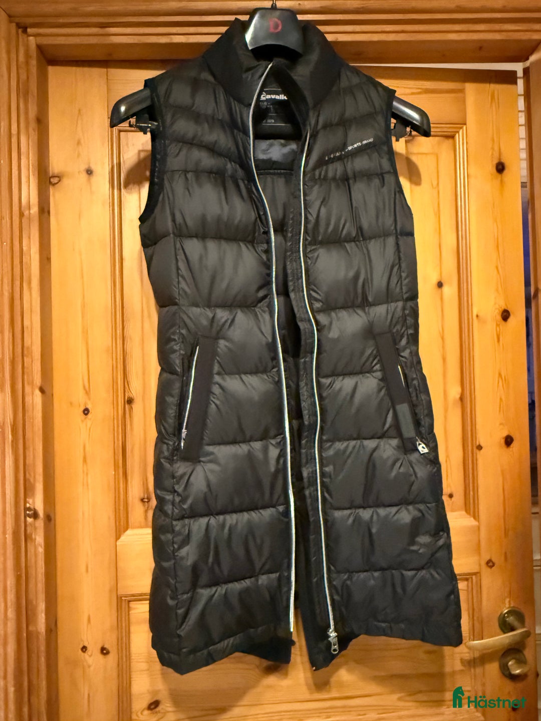 Jackor & Kavajer ryttarutrustning till salu: Cavallo långväst i Uddevalla - Annons 2