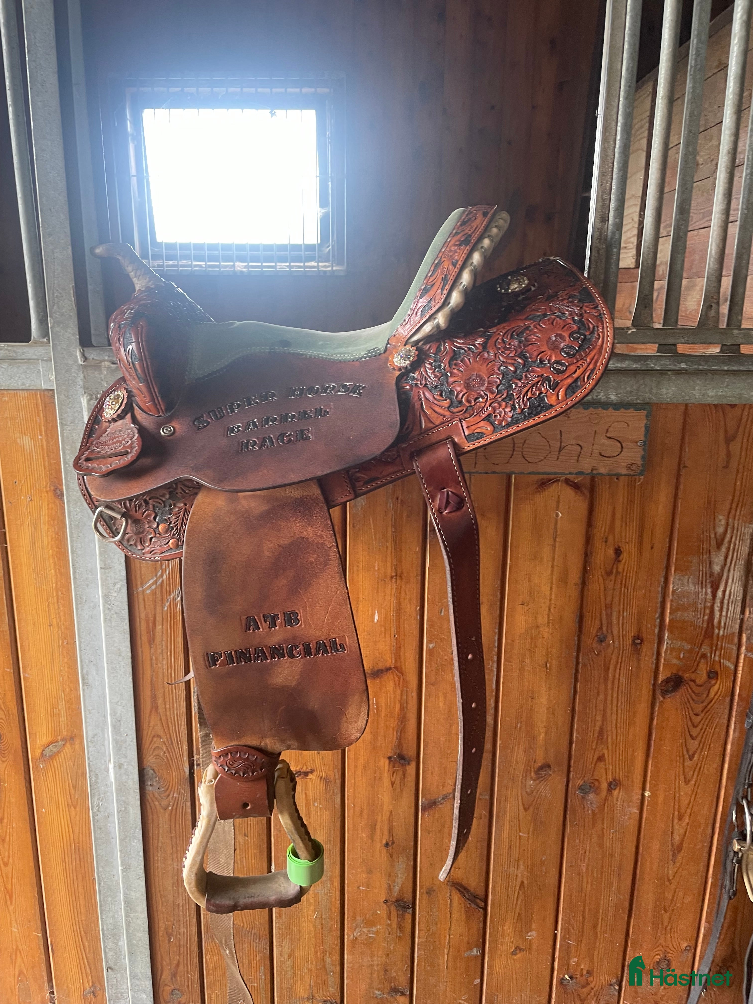 Sadlar hästutrustning till salu: Werstern sadel till salu  i Skara - Annons 22