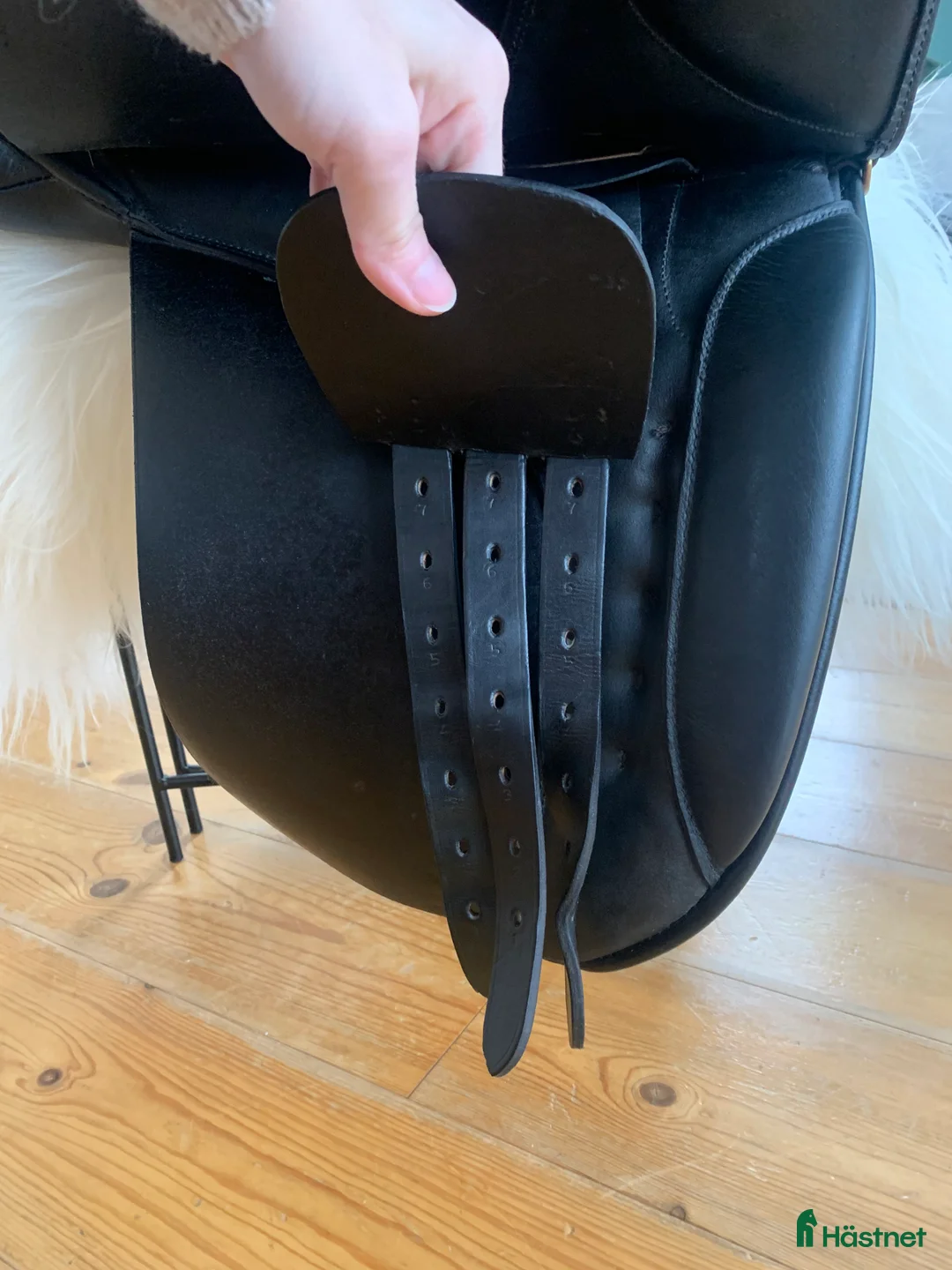 Sadlar hästutrustning till salu: *Reserverad* Morris och Nolan 17” bomvidd 33 i Veddige - Annons 13