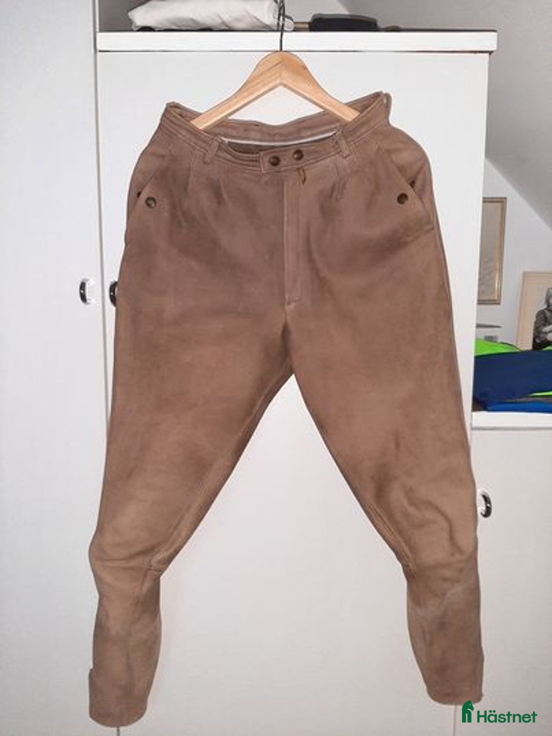 Ridbyxor ryttarutrustning till salu: Ridbyxor i skinn i Trelleborg - Annons 2