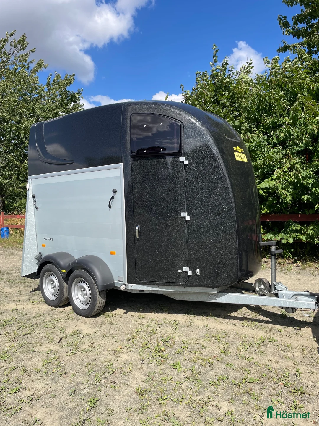 Hästtransporter  fordon & transport till salu: Humbaur Pegasus i väldigt fint skick - Annons 1