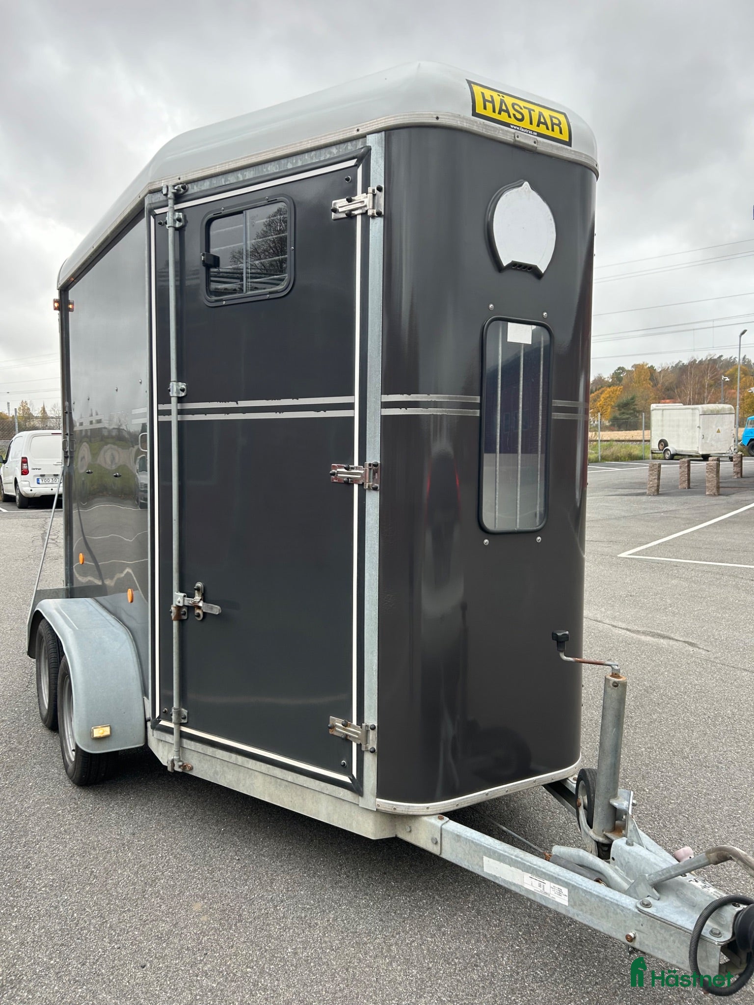 Hästtransporter  fordon & transport till salu: Köpes Fautras  - Annons 1