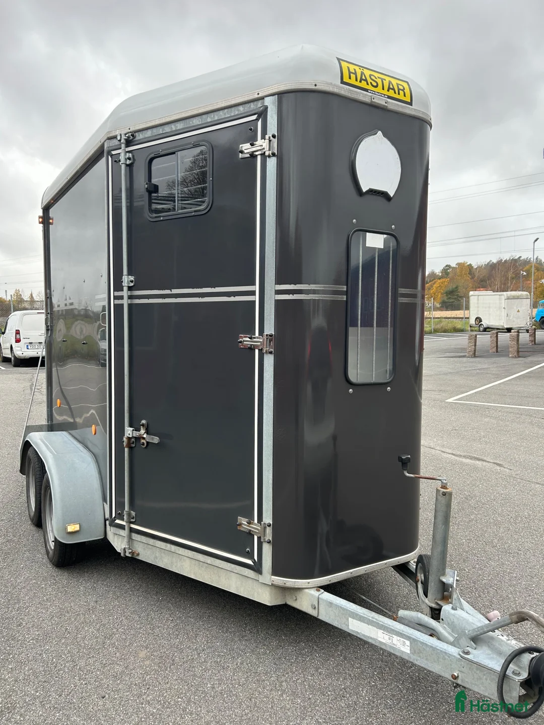 Hästtransporter  fordon & transport till salu: Köpes Fautras  - Annons 1