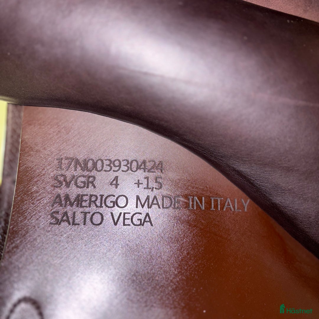 Sadlar hästutrustning till salu: Sadel Amerigo  i Färjestaden - Annons 2