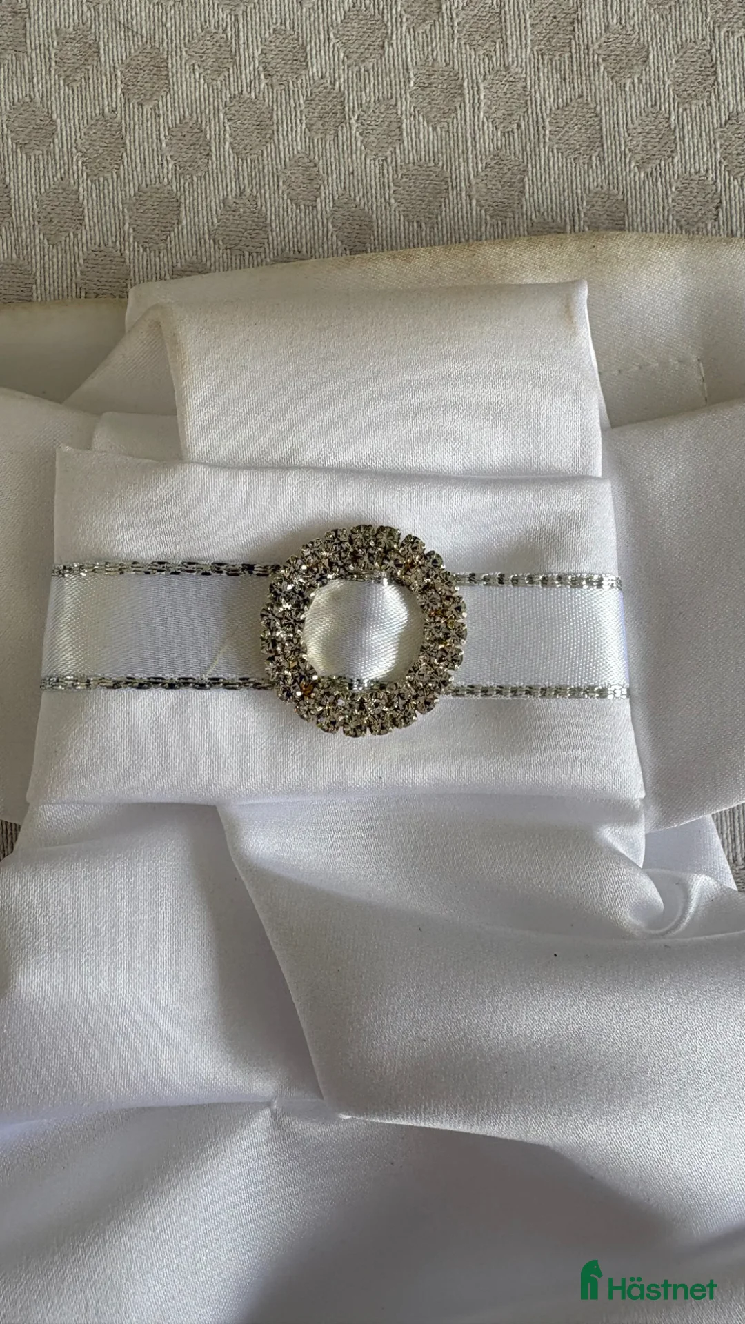 Övrigt Ridkläder ryttarutrustning till salu: Tävlings plastrong  - Annons 2