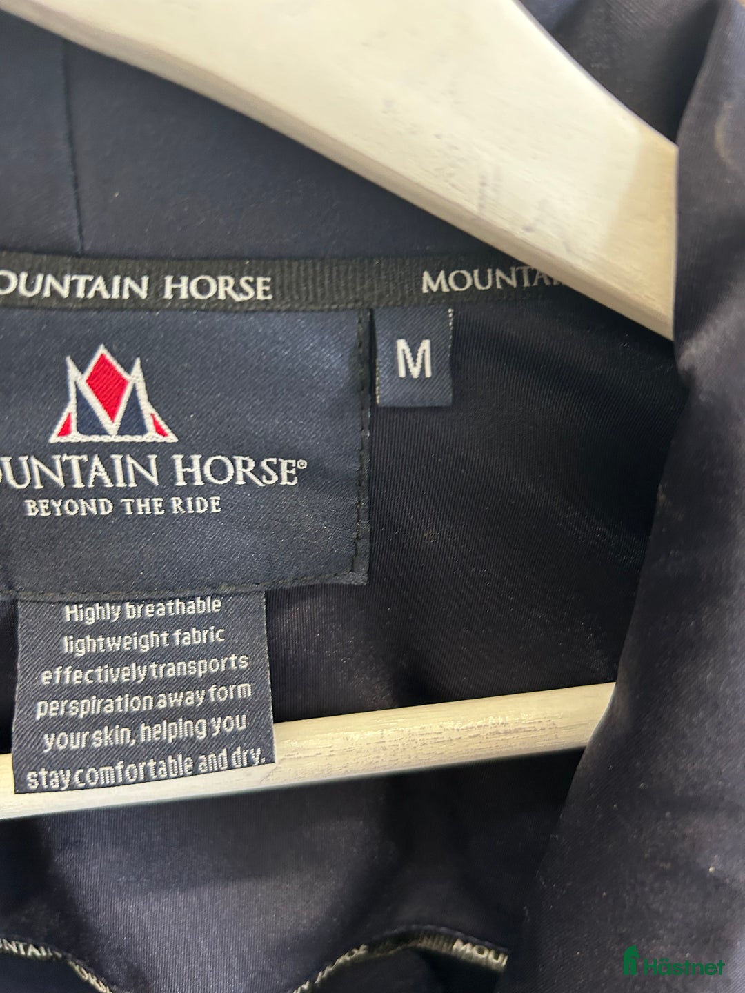 Jackor & Kavajer ryttarutrustning till salu: Tävlingskavajer i Fjärås - Annons 4