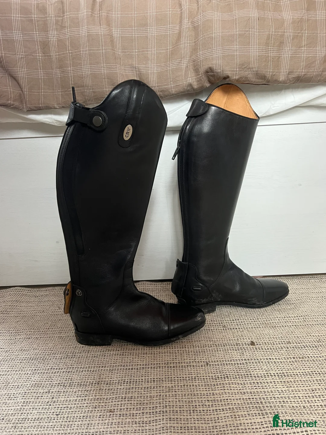 Ridstövlar ryttarutrustning till salu: Nya CRW arezzo i Enköping - Annons 1