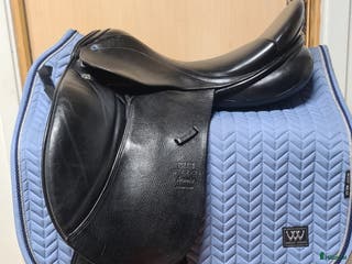 Sadlar hästutrustning Stubben Aramis i Hamneda - Annons 1