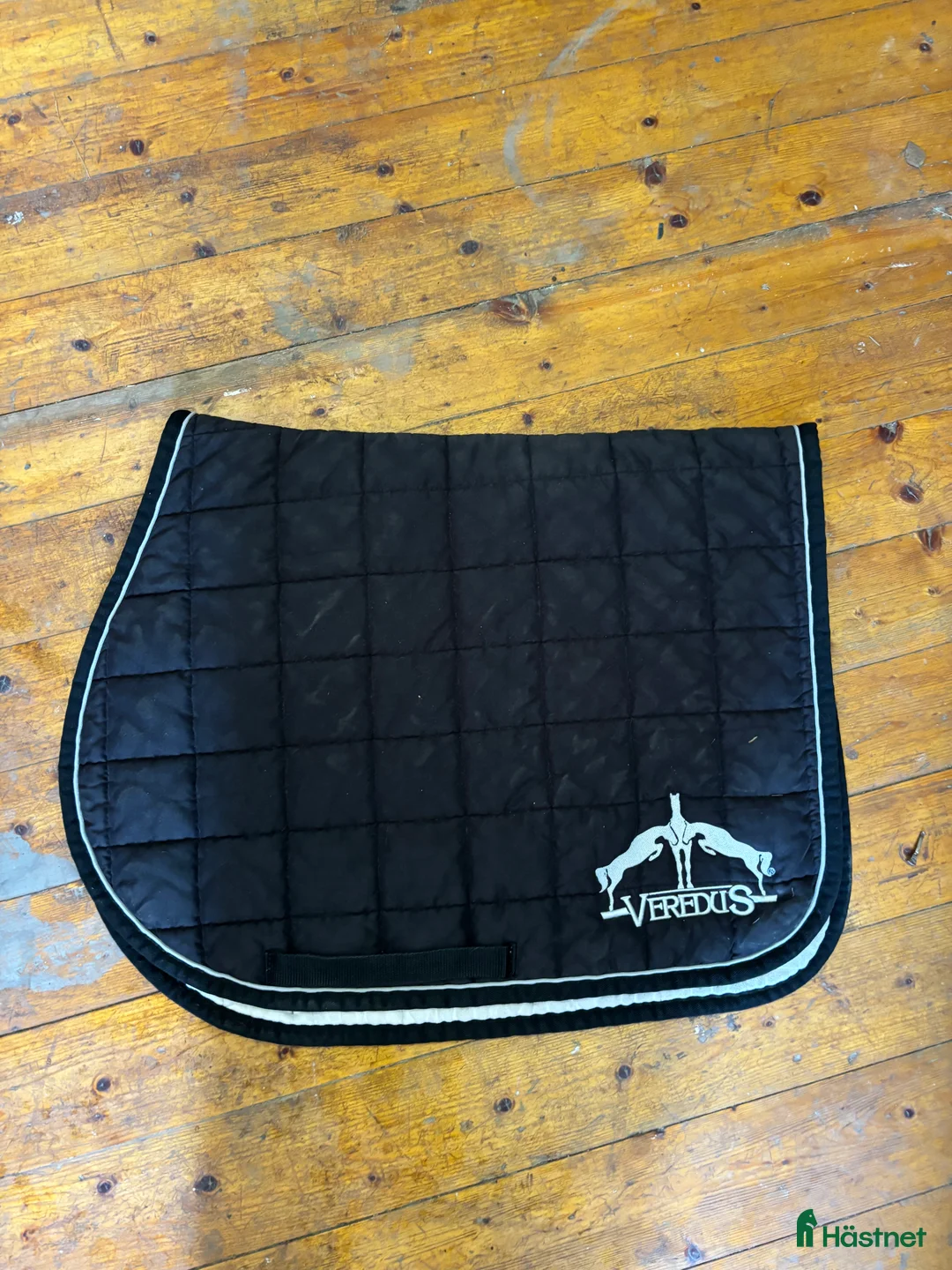 Schabrak & Vojlockar hästutrustning till salu: Fint Verdus schabrak! - Annons 2