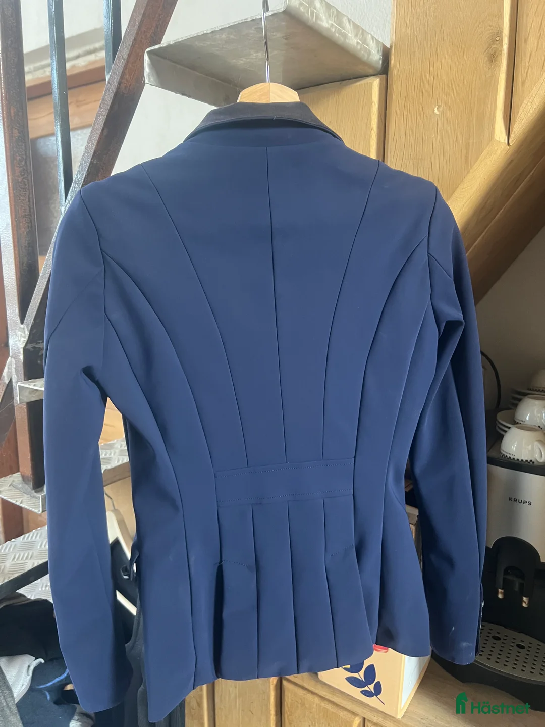 Jackor & Kavajer ryttarutrustning till salu: Cavallera Toscana kavaj i Staffanstorp - Annons 4