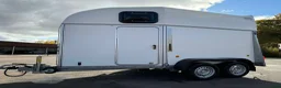 Hästtransporter  fordon & transport till salu: ROYAL XT *TIDIGARE THULE* - Annons 3