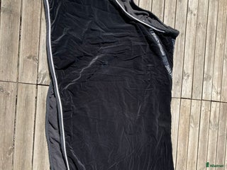 Täcken hästutrustning till salu: John Whitaker i Tygelsjö - Annons 3