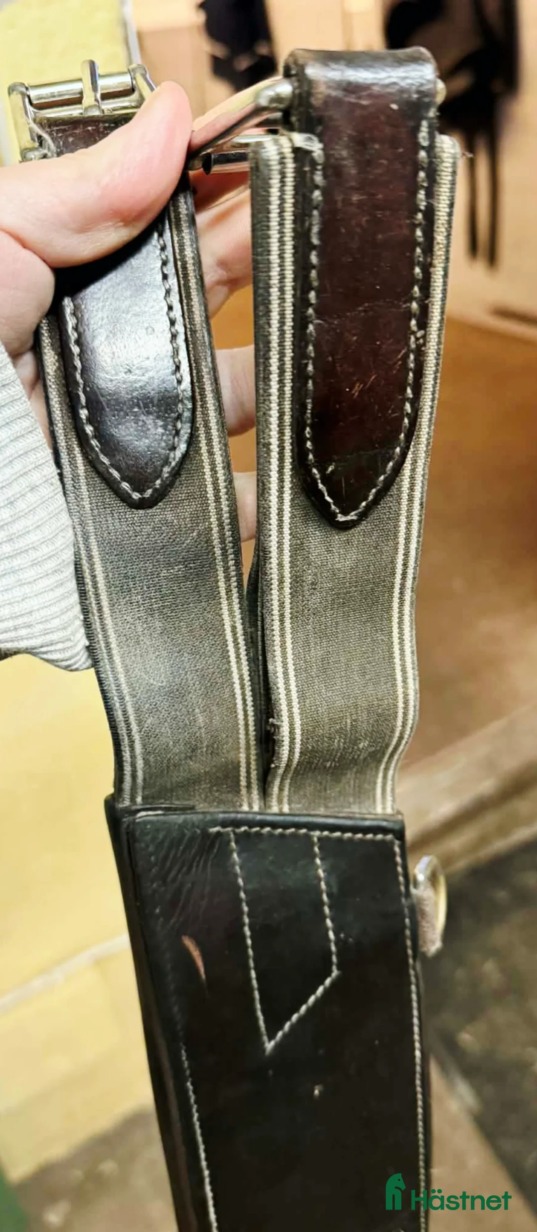 Sadeltillbehör hästutrustning till salu: Lädergjord brun strl 140 - Annons 6