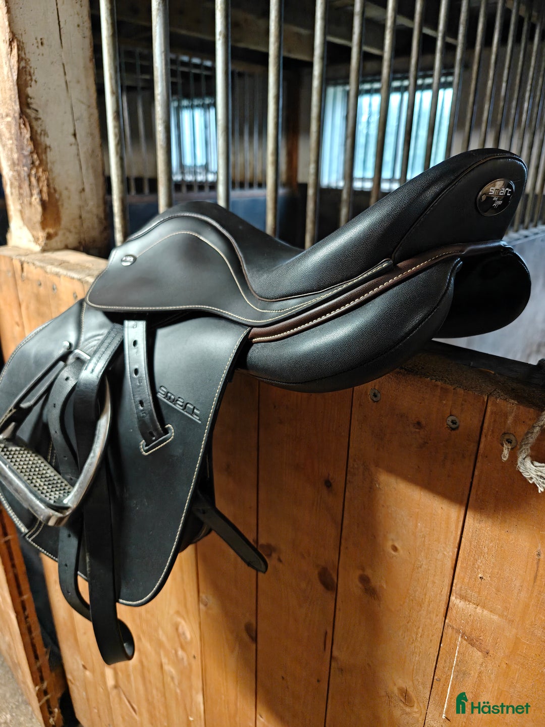 Sadlar hästutrustning till salu: Lippo Smart 15" i Larv - Annons 1
