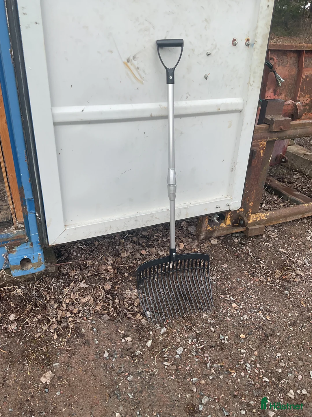 Stallinredning, stängsel & gård övrig utrustning till salu: V-fork justerbar grep - Annons 1