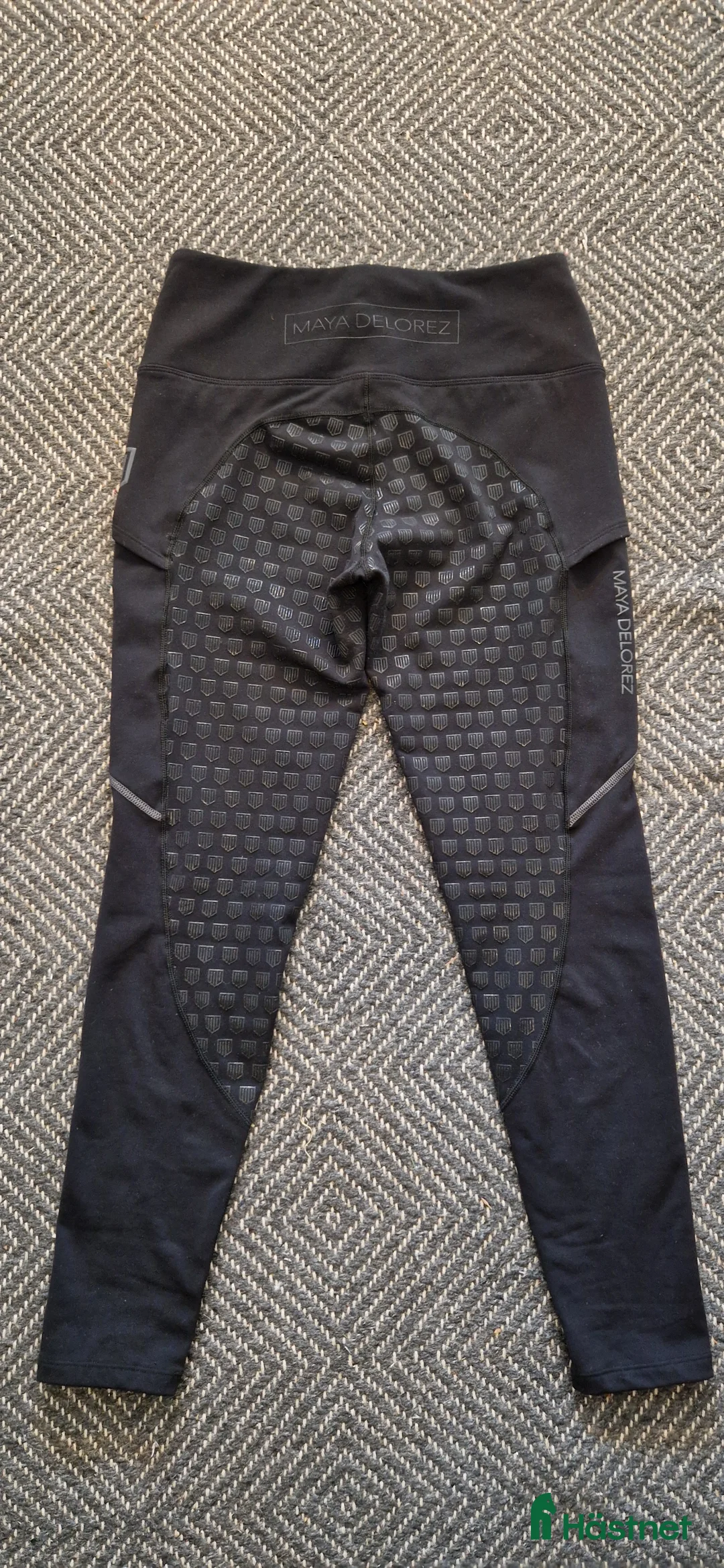 Ridbyxor ryttarutrustning till salu: HELT NYA svarta fodrade Maya Delorez i stl.M i Hallsberg - Annons 2