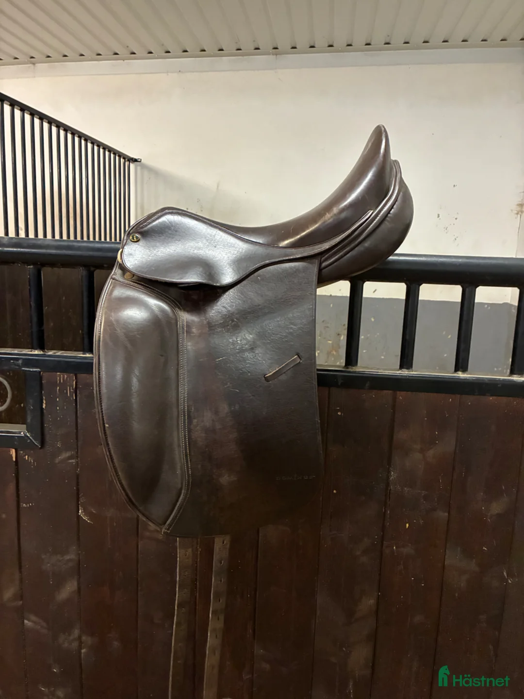 Sadlar hästutrustning till salu: Dominus drrssyrsadel - Annons 1
