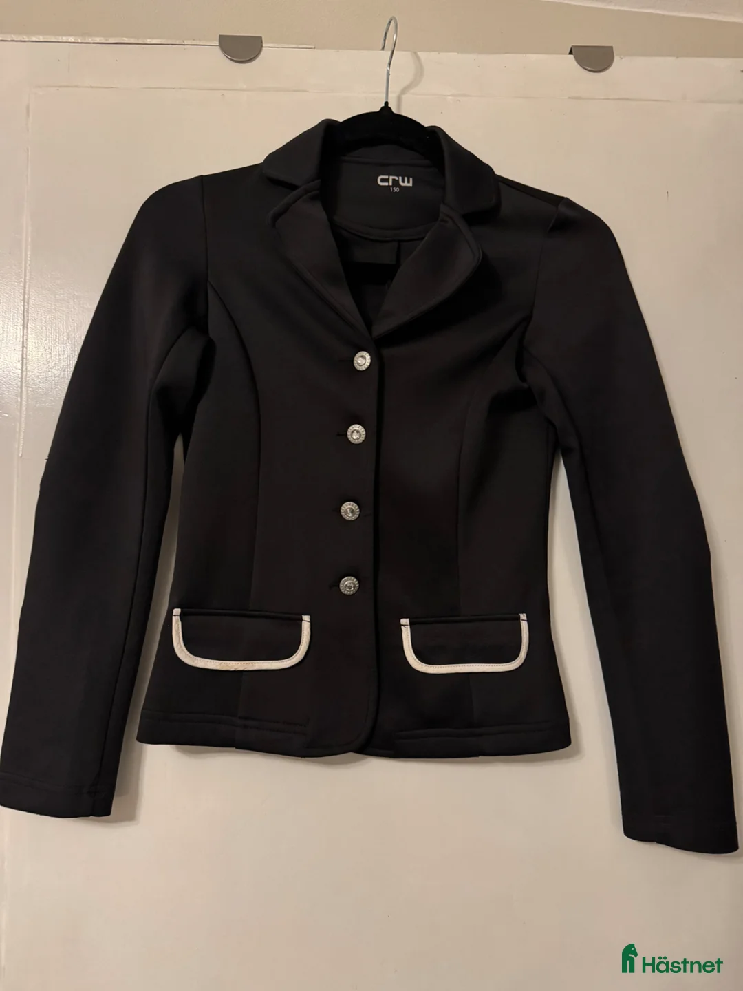 Jackor & Kavajer ryttarutrustning till salu: CRW kavaj barn  - Annons 1