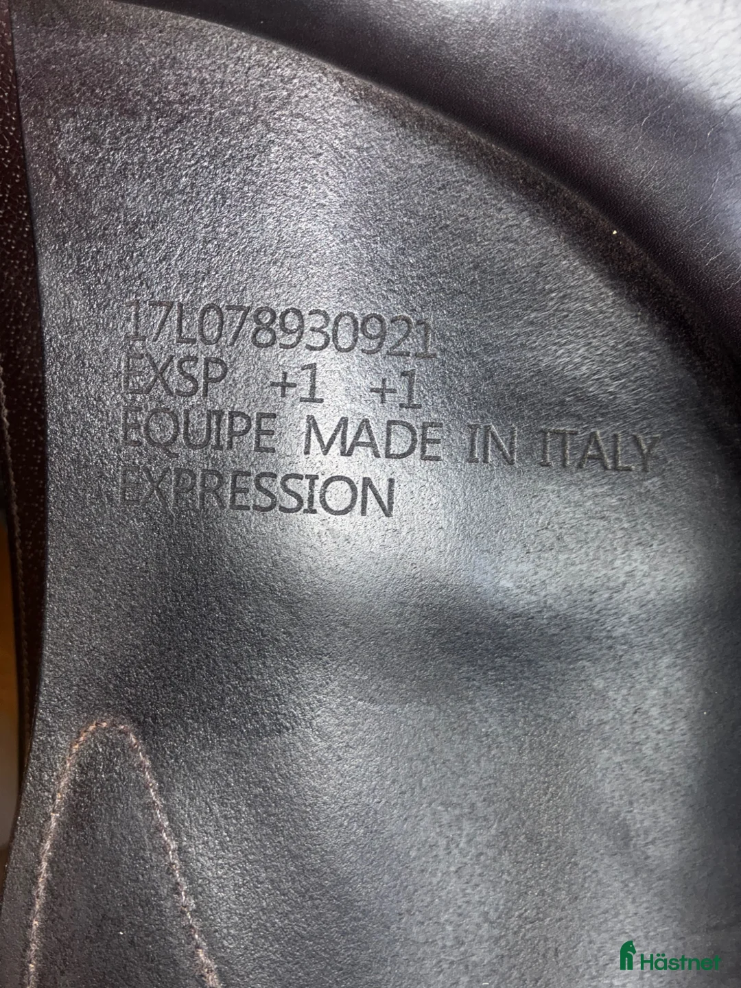 Sadlar hästutrustning till salu: Equipe Expression  17” +1 +1 (L kåpa) - Annons 2