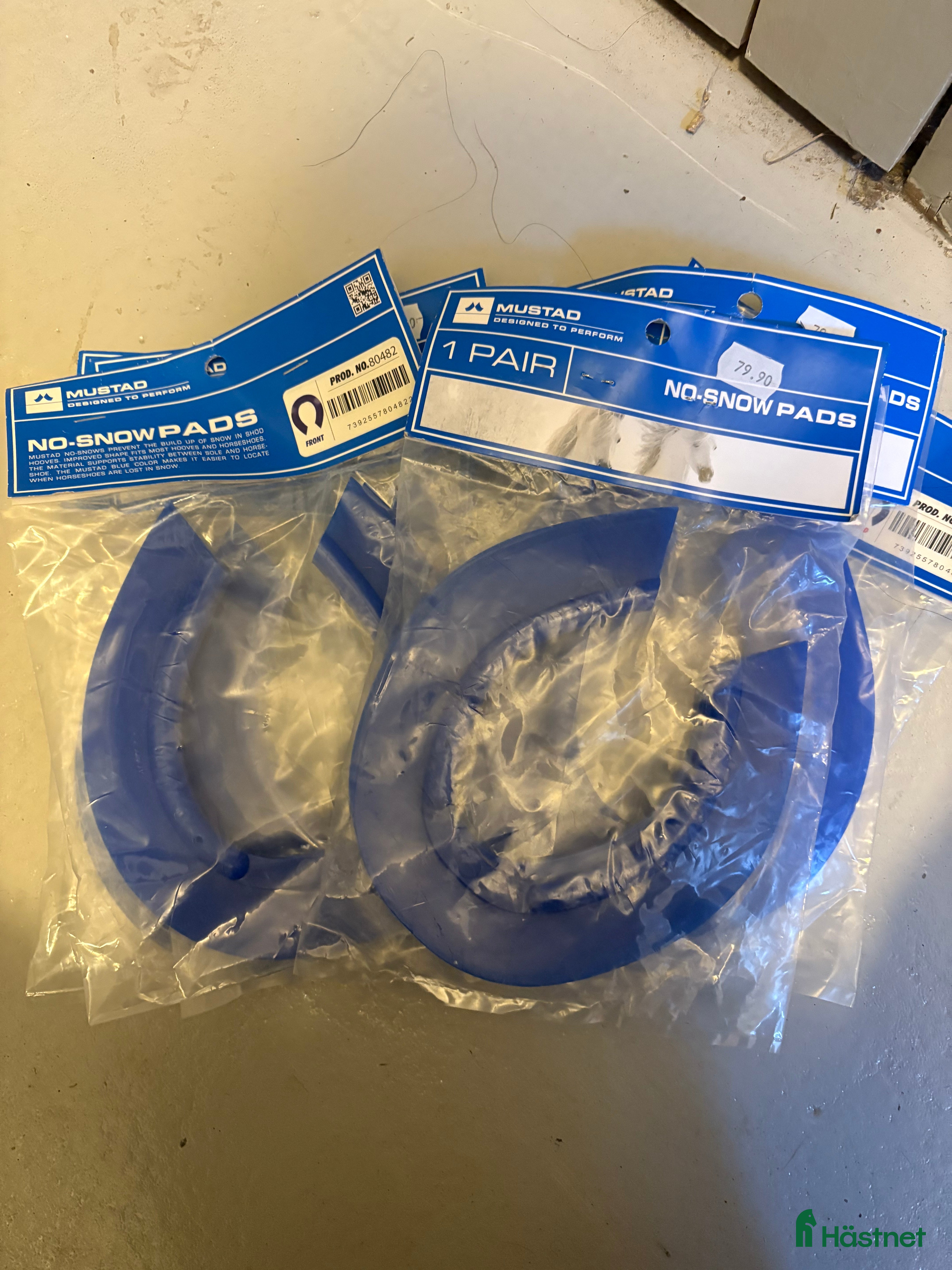Övrig Hästutrustning hästutrustning till salu: Snösulor i Sjuntorp - Annons 24