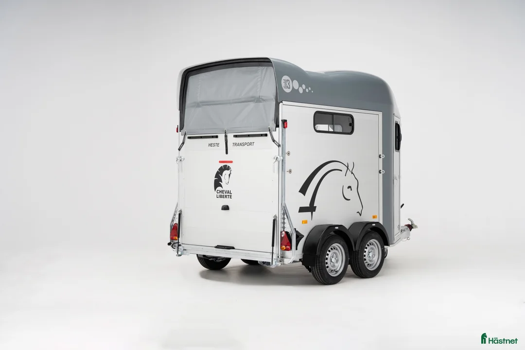 Hästtransporter  fordon & transport till salu: Cheval Liberté Gold 3 med sadelkammare - Annons 12