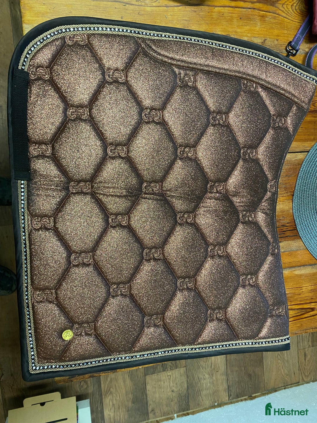 Schabrak & Vojlockar hästutrustning till salu: Es och Ps dressyrschabrak i Söderköping - Annons 4