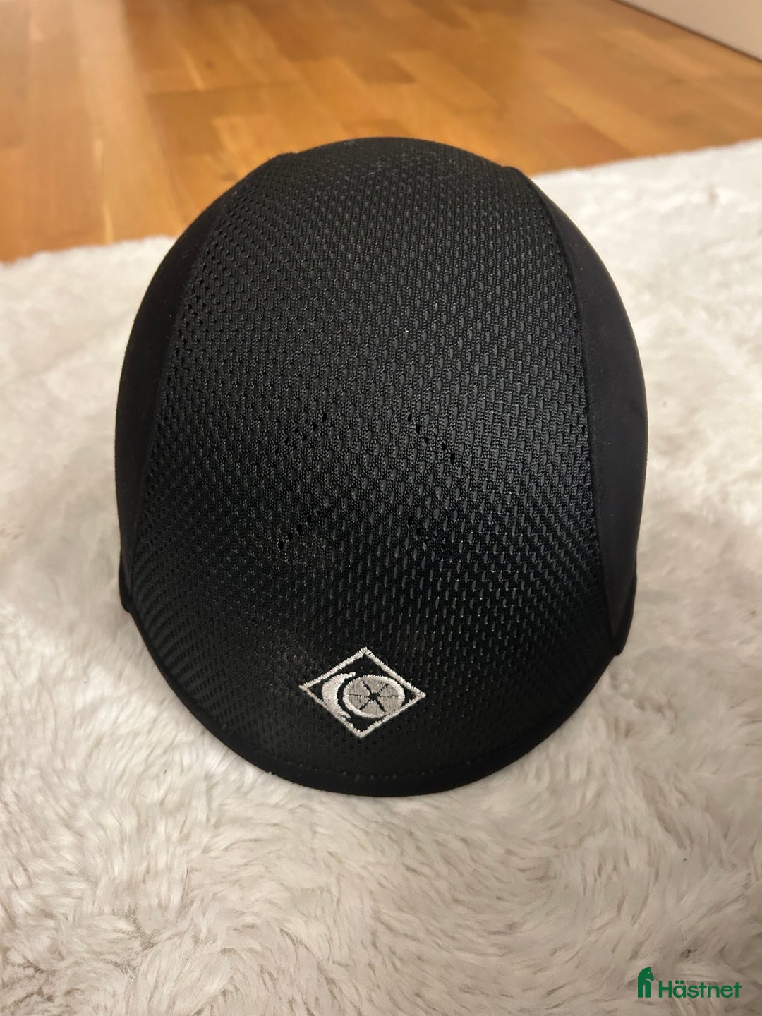 Hjälmar ryttarutrustning till salu: Charles Owen sp8 plus i Karlstad - Annons 4