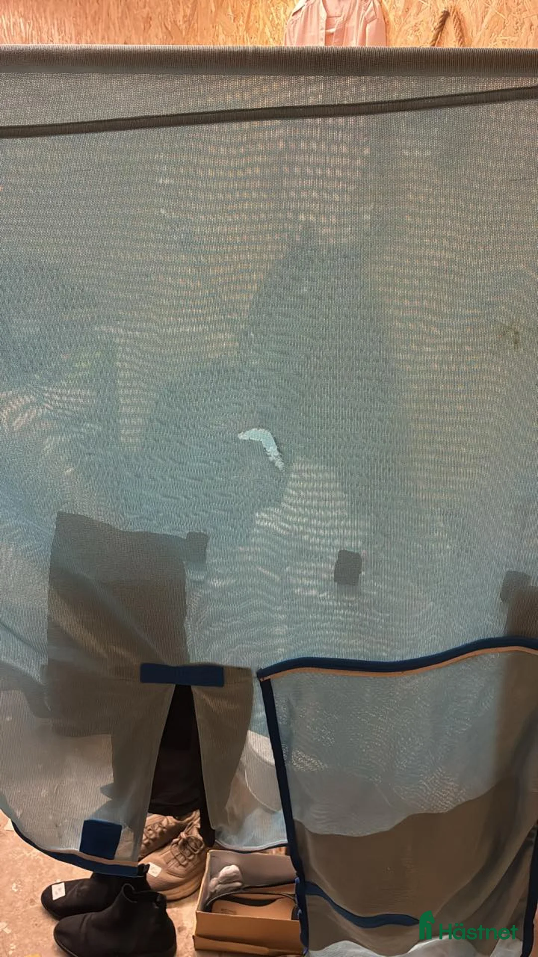 Täcken hästutrustning till salu: Stl 125 Flugtäcke med hals i Söderköping - Annons 3