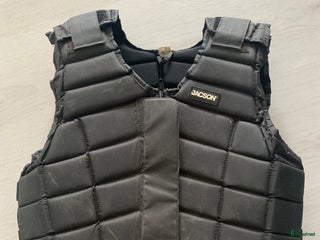 Säkerhetsvästar ryttarutrustning till salu: Säkerhetsväst barn xl i Uppsala - Annons 15