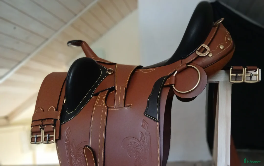 Sadlar hästutrustning till salu: Stocksadel i Alunda - Annons 1