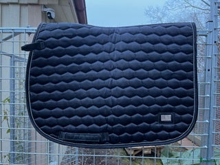 Schabrak & Vojlockar hästutrustning till salu: Hopp schabrak i Kvicksund - Annons 2