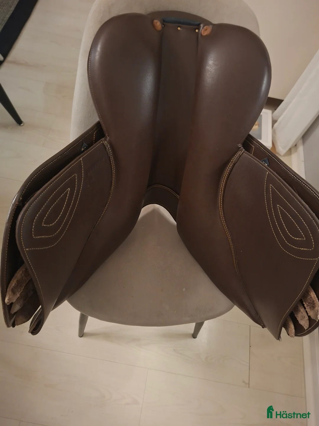 Sadlar hästutrustning till salu: Ikonic light 16 i Lyckeby - Annons 3