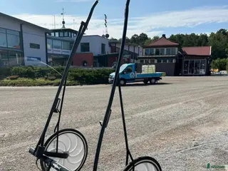Travsulkys trav till salu: Shark spyder jänkarvagn i Skövde - Annons 3