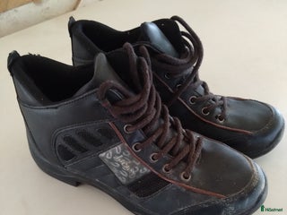 Övrig Ryttarutrustning ryttarutrustning till salu: Ridskor i Fellingsbro - Annons 15